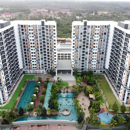 Casa Raudhah @ Timurbay Seafront Residence Kampung Sungai Karang Zewnętrze zdjęcie