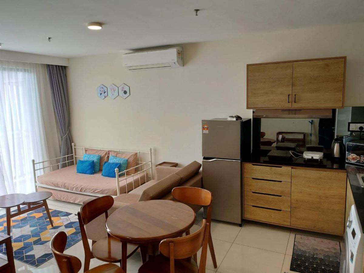 Casa Raudhah @ Timurbay Seafront Residence Kampung Sungai Karang Zewnętrze zdjęcie